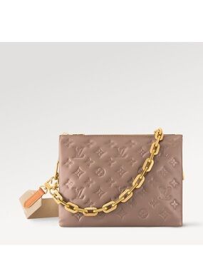 Louis Vuitton Coussin PM
M21263